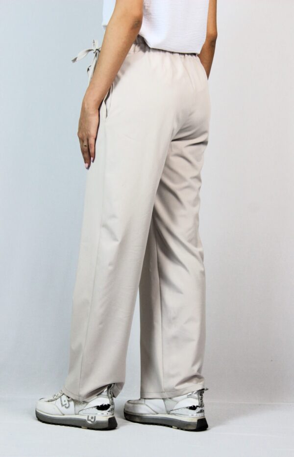 Свободен панталон бежов - Image 6