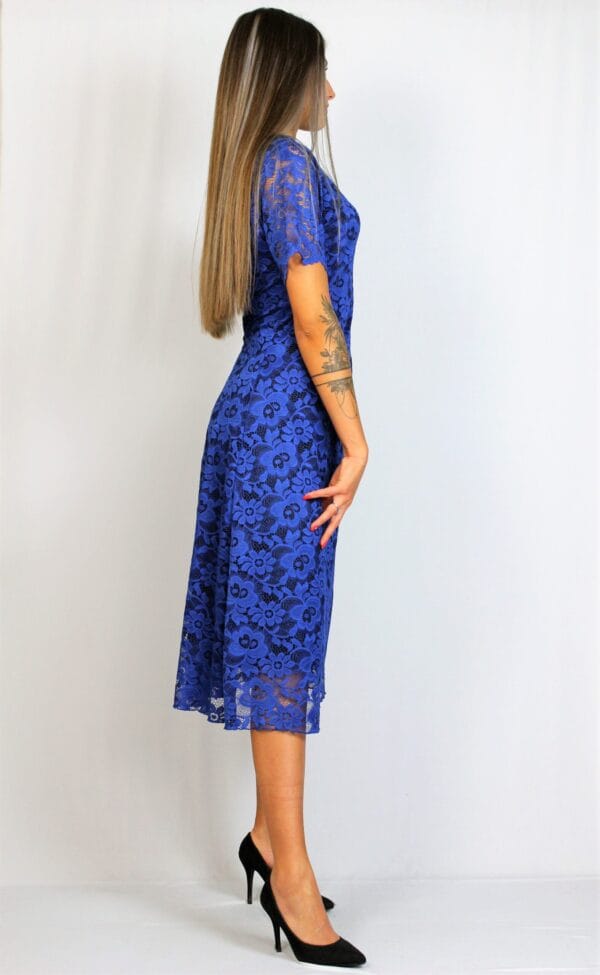 Дантелена рокля кралско синя - Image 4