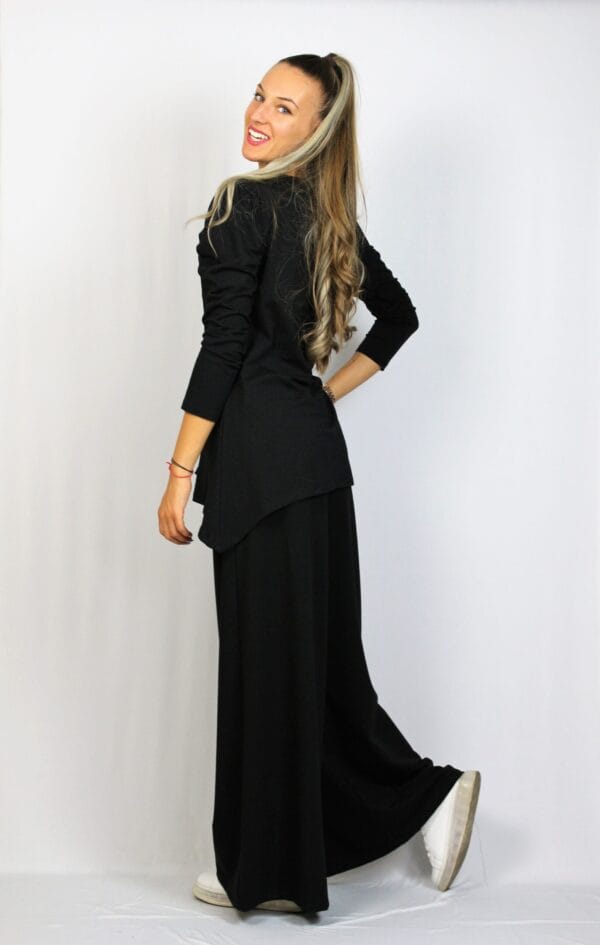 Асиметрична туника с дълъг ръкав черна - Image 4