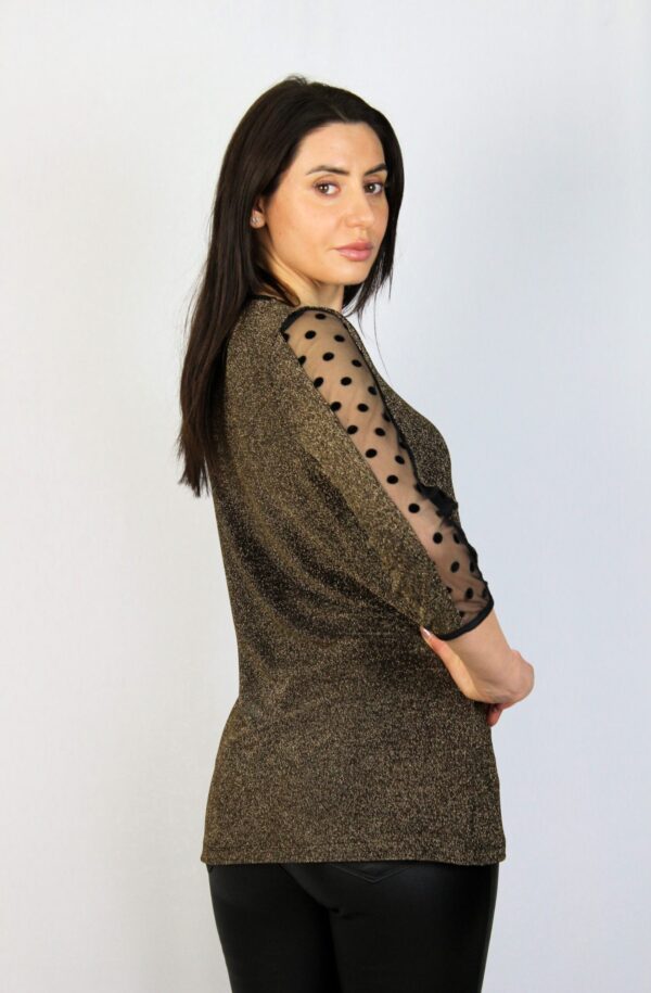 Блуза с кант от тюл златиста - Image 5