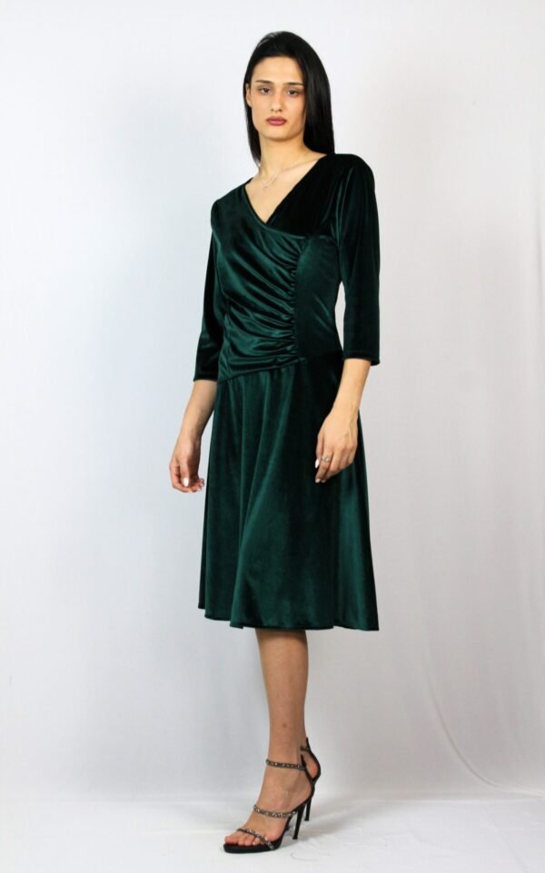 Рокля кадифе маслено зелена - Image 3