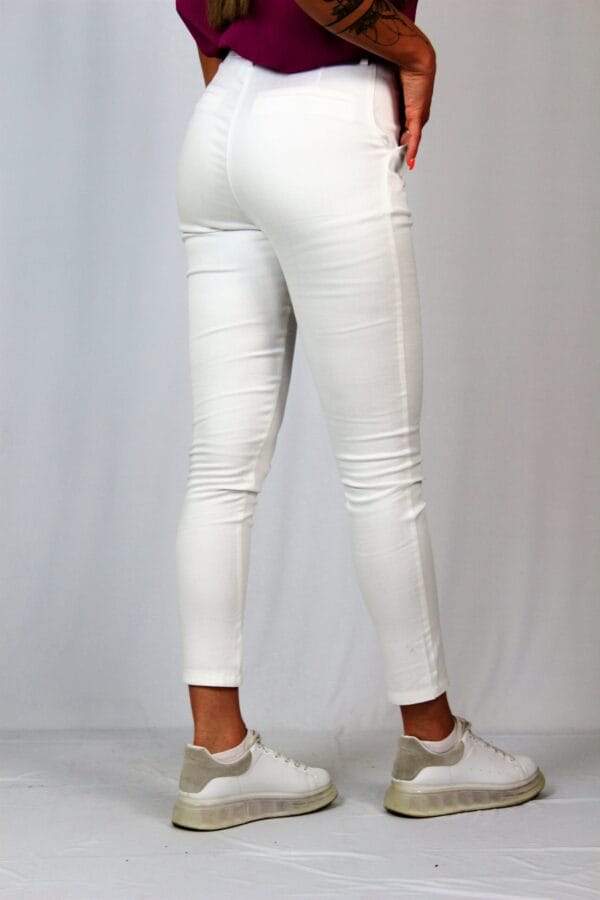 Панталон с италиански джоб бял - Image 7