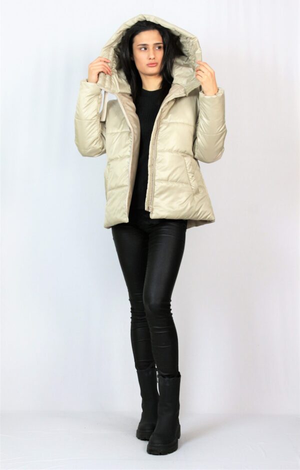 Яке с качулка бежово - Image 4