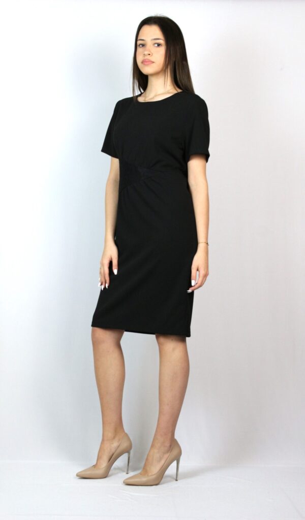 Рокля с дантелен триъгълник черна - Image 5