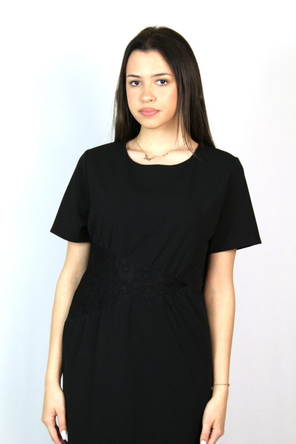 Рокля с дантелен триъгълник черна - Image 7