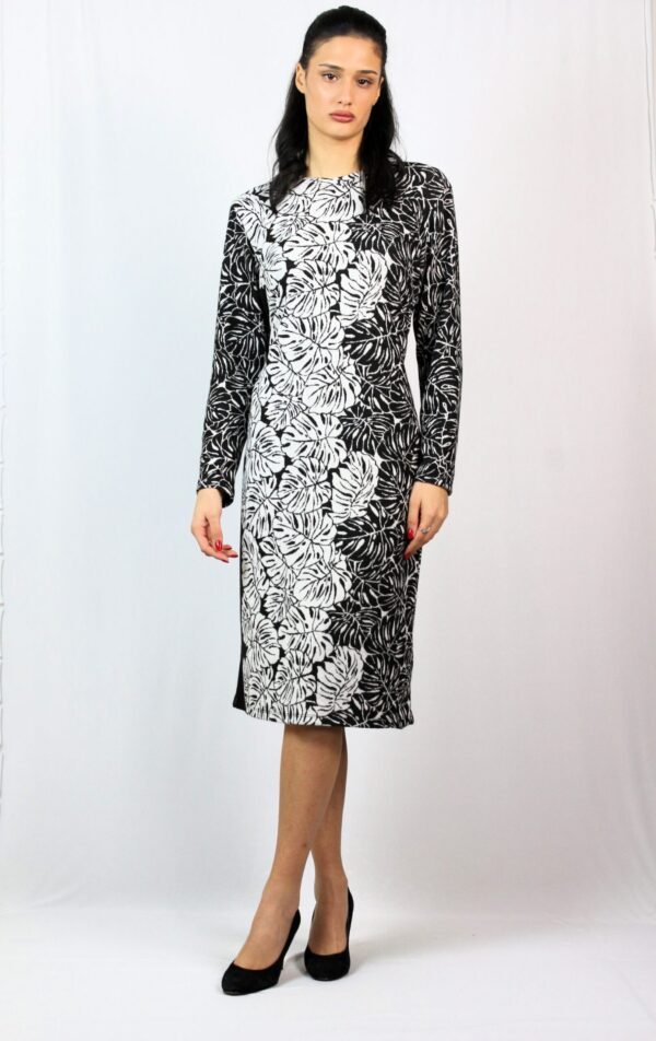 Права рокля с бордюр листа - Image 6